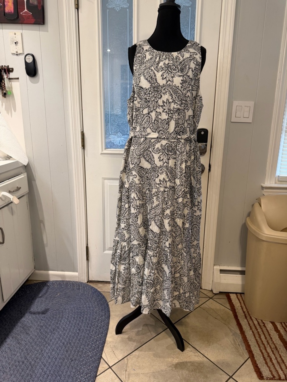 Talbots Black and White Paisley-Print Sleeveless Midi Dress